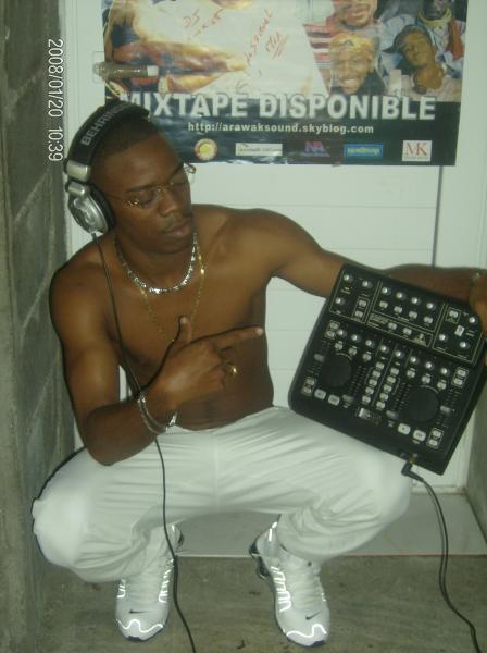 s@muel aka dj les@muel